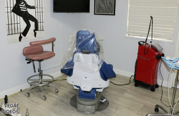 Doctors chair next to operatory chair